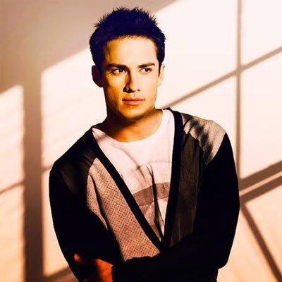 Tylerhasaheart's profile picture. | Ty| Caroline stole my ❤️ | Coaches football| @Intothefallsrpg