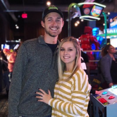 karapage57's profile picture. 