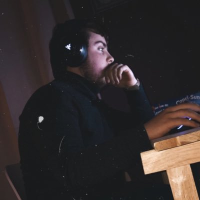 CEO / Founder of @WyCraftStudio. 🕹️Novice Java / Web developer 💻