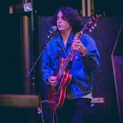 vegaa211's profile picture. 