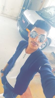 
ما عطِيت إﻻ و انا قدّ العطا ،
وما تركت إﻻ و انا قدّ الفراق
