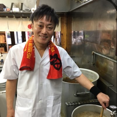 あかみねとんぼ On Twitter 秀ちゃんラーメンとんぼ店 夜営業 よしもと福岡の劇場出番を終えて 笑い飯西田 さんに御来店頂きました いつもですがずっと面白い 今宵も笑い酒でした ありがとうございました M1チャンピオン
