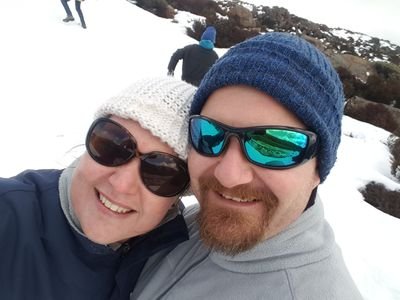 EstherLouise17's profile picture. Just here for the dogs.