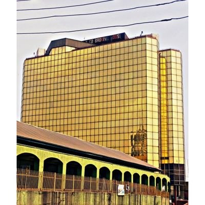 IbadanDick2's profile picture. Ibadan pussy digger Olokonla big and very hard