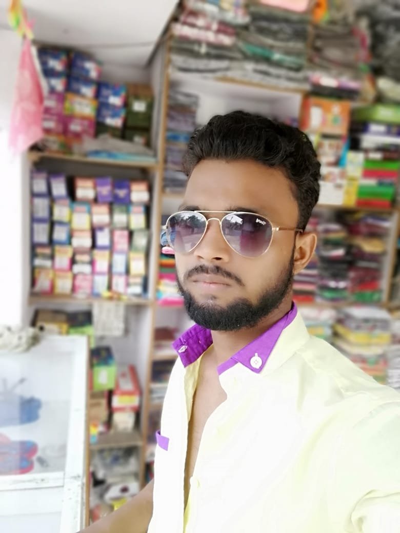 TechfamilyM's profile picture. TechFamily isn't a person..... BUT-it can became a youtube channel if specially you suppurt............thanks