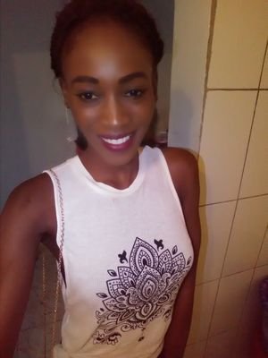 klara754's profile picture. .   .