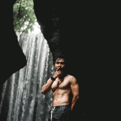 gabzettoi's profile picture. #Stoicism #Deism #INTP | suka duduk dipojokan sendirian |