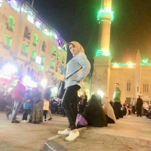 A Palestinian 🇵🇸 From Gaza City ♥
📍UAE 🇦🇪
(( أما بعد فالغربة ليست الابتعاد عن الوطن ,, بل الابتعاد عن حضن أمي ))
(( قوية كالحرب ،،، ناعمة كالسلام ))