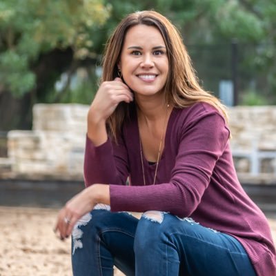 holly_melby's profile picture. Helping women lay down the mom guilt to live shame-free. 👊