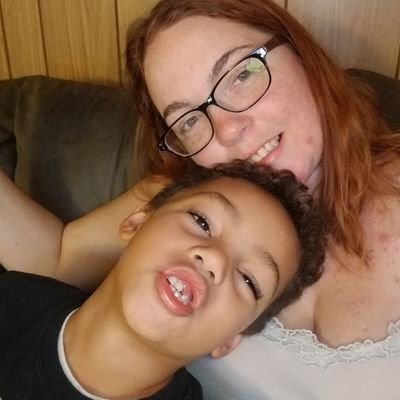 Graphic Designer. Mom of 2 messy little boys. Lover of baseball and wine.