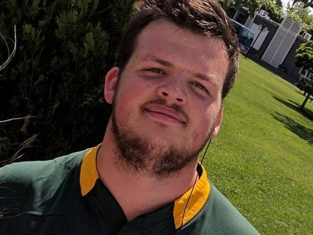 KeisSmit's profile picture. 🇿🇦 🐻 • Full stack developer • student • Coder