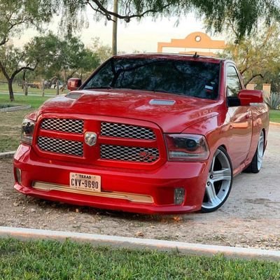 vampiro216's profile picture. 