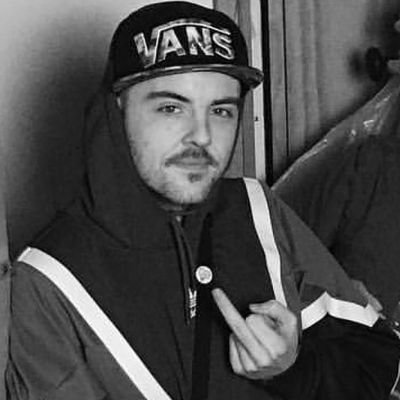 Hertfordshire, England
Drum and Bass artist
1/2 Union
djbrassik@gmail.com or UnionDnb@yahoo.com for bookings
