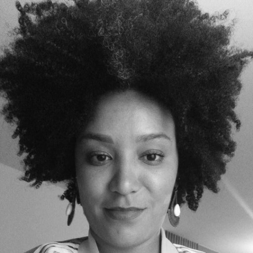 Tentando manter a saúde mental, sendo defensora de direitos humanos, produtora cultural, preta e periférica.
Gestão de projetos culturais | @usponline