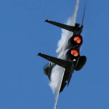 飛行機LOVE 大砲抱えて全国時々海外航空祭巡り😁写真撮ってます✈️
Jazz LOVE お気に入りのミュージシャンのライブに出没🎶