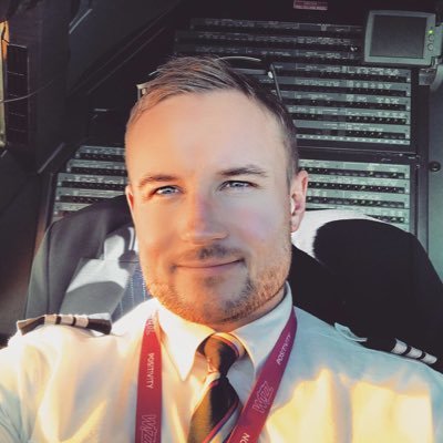 👨🏻‍✈️ First Officer A320/A321 Wizz Air 💜💕 Loving husband and Father 👪❤️ 🇬🇧🏴󠁧󠁢󠁥󠁮󠁧󠁿🇵🇱 https://t.co/BqA8AMJbSX