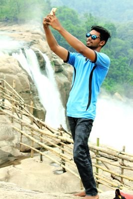 Kiruba05181475's profile picture. 