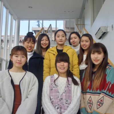 tezuka_skate's profile picture. 帝塚山学院大学、アイススケート部です⛸これからも応援よろしくお願いします!! 部員募集中です😉興味のある方は、是非DM.リプでも質問でもまっています( ¨̮ ) 初心者も経験者も女の子も男の子も大歓迎です\❤︎/