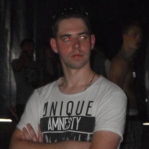 Tini_84's profile picture. IT'er, Partylover