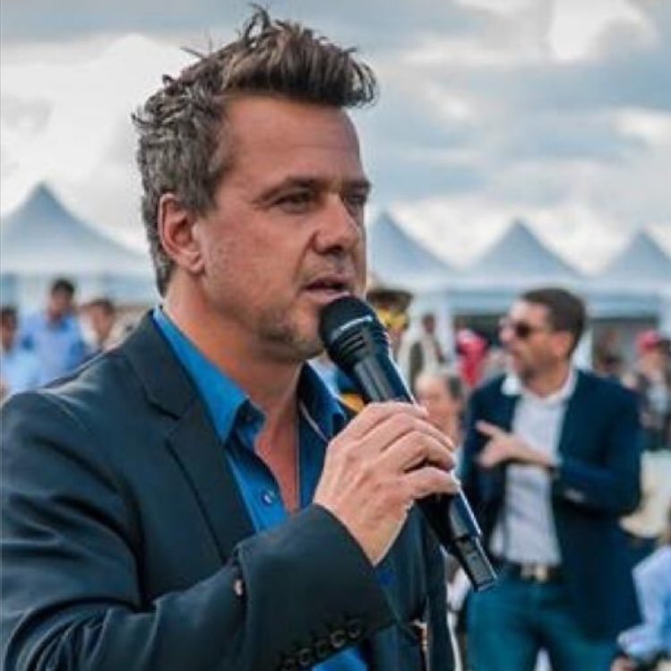 AlexCarre1's profile picture. journaliste et animateur Tv , Spécialiste du polo en France 🐎