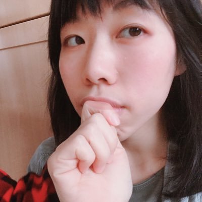 gracentien's profile picture. seeking order in chaos, both internal and external. Parent, research master student, biopsychologist, bibliophile. Developmental optimist/izer.