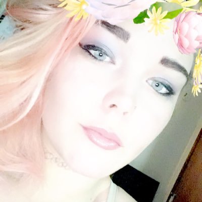 KaylaBl59485878's profile picture. 14 y/o