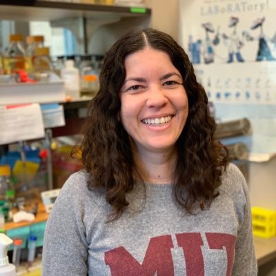 Scientist @BeamTx | Structural biologist | Alumna @usponline @MIT @Drennan_lab | Latina 🇧🇷🇺🇸 | She/Her