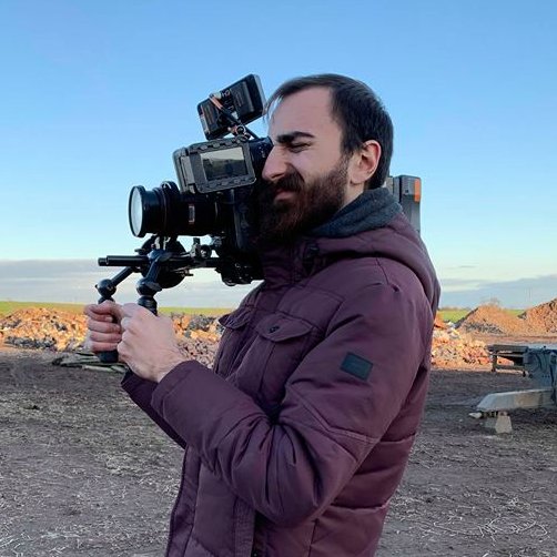 28 year old interested in films/tv, film making, photography, cinematography, music, playing guitar and systematically murdering helpless animals.