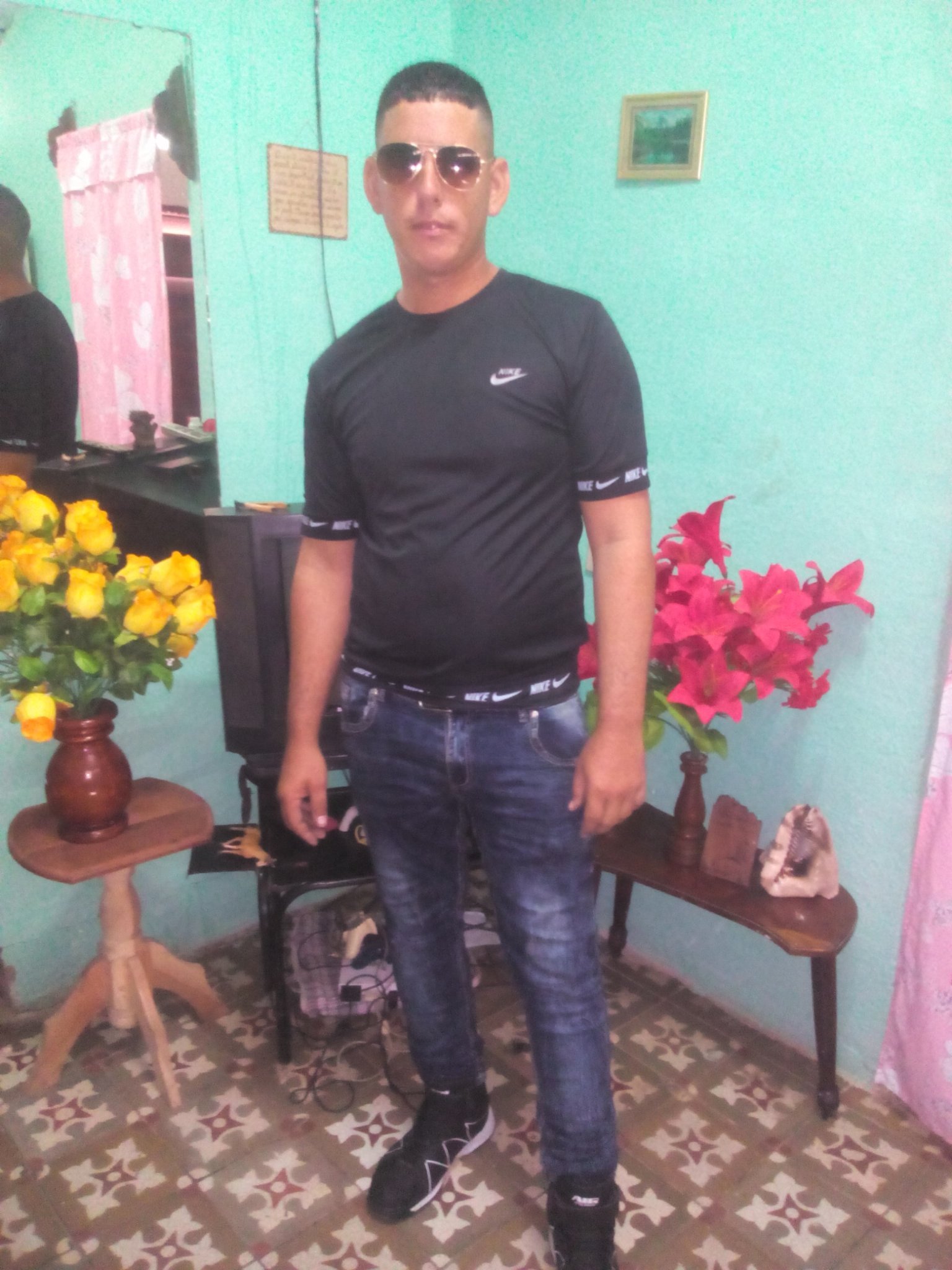 YosvanisPerdig1's profile picture. 