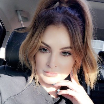 CaseyDovana18's profile picture. Take me the way I am or nothing at all 