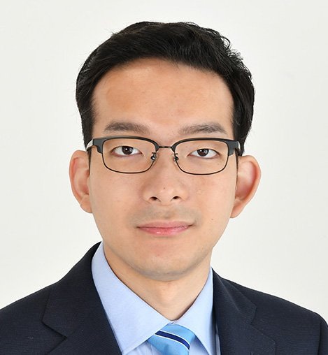 元医療事務 日本共産党国立市議会議員 バイクとフルートが趣味です