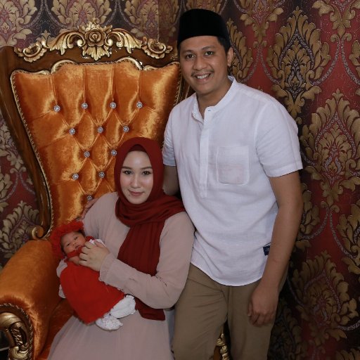 rizkyakil's profile picture. 