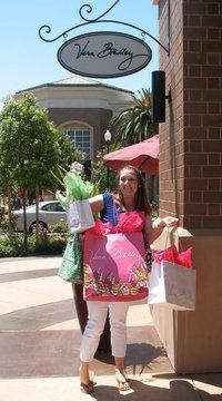 TheGlaber's profile picture. Loves blogging, non profits, sports and everything Vera Bradley!