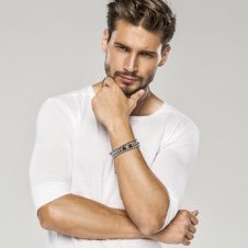 2016年175cm80kg体脂肪率20%以上のぽっちゃり体型 → 2018年175cm70kg体脂肪率1桁の細マッチョ体型に! /実践したダイエット法をブログで紹介してます。【#筋トレダイエット】Instagram↓ https://t.co/2lwS5l4JBX