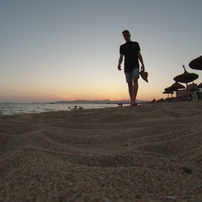 oscarin997's profile picture. https://t.co/v9a7S1w2YY