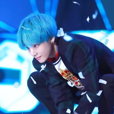 MMZlVJvE5Yy48qr's profile picture. #Bts love 🌈✨💕😍