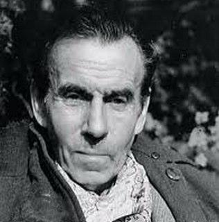 TinyTomes's profile picture. 