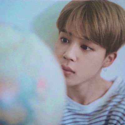 みなさんのツイートを楽しく拝見させてもらっています^ - ^ @BTS_twt