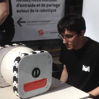 French Human-Robot Translator.
🤖🤖 Open Source Enthusiast 🤖🤖 #goROS // FGC : DBFZ / SFV. Hunter of Monsters.