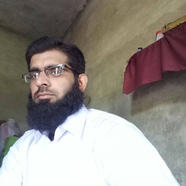 Lecturer in GCUF (sahiwal campus)