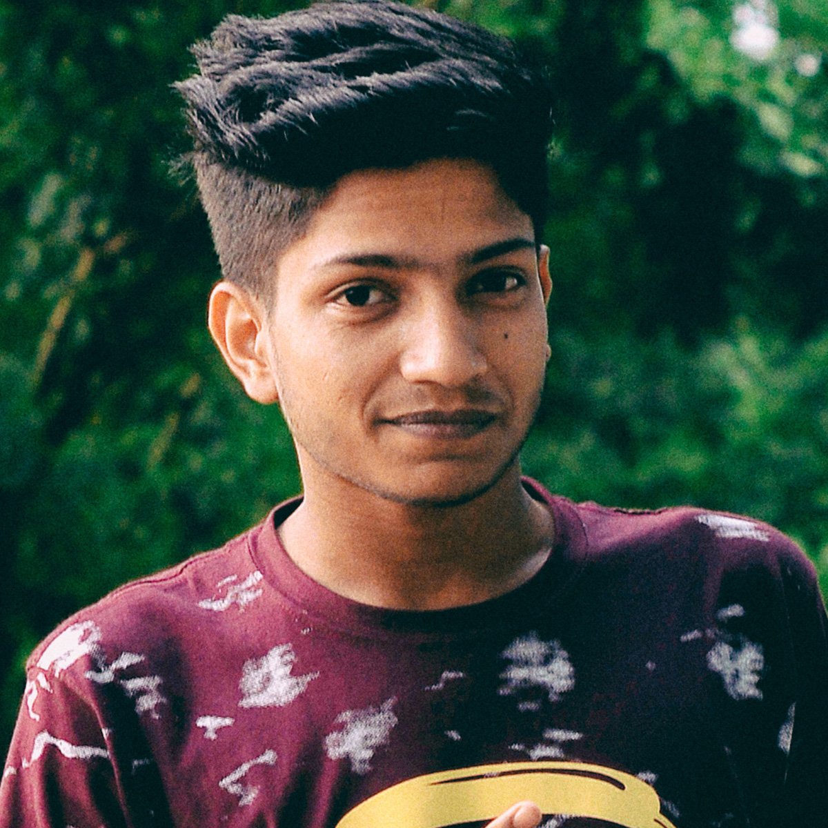 What’s up, I’m Shipon. I’m a student living in Bangladesh. I am a fan of technology, design, and music. I’m also interested in programming and web development.