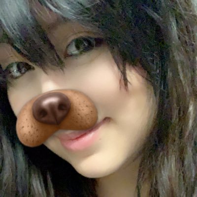 Zaira\\Mexicana 🇲🇽\\ 20\\ Mommy to be 🤰🏻\\ Chicago\\ 🐶🐶🐶🐶🐶🐶\\ 👫