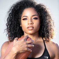 Queenofabs (@santia_deck) 's Twitter Profile