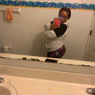 Tasnei1Tasnei's profile picture. I’m the best woman ever i will be 23 next weekend Turn up Ayeeee