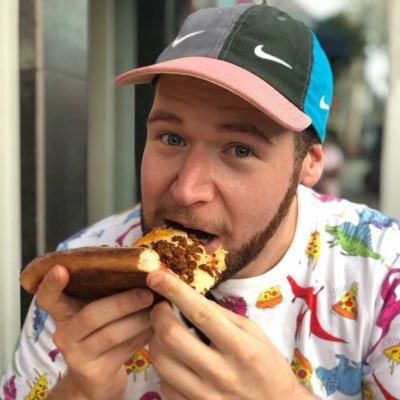 Setronez's profile picture. Attorney - Fashionista - Otaku - Power Ranger Fan ⚡️🏳️‍🌈