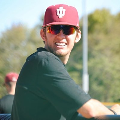 Downs_43's profile picture. ☘️