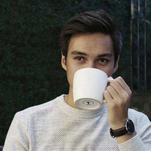 haydogan66's profile picture. Sadece lafa baksak laf mı diye,
söyleyene bakmasak...