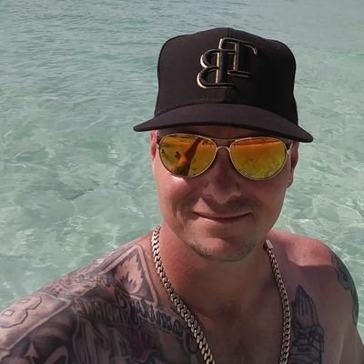 82welder's profile picture. 