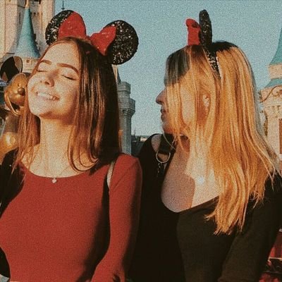 Publicutilitie5's profile picture. Belive in your dreams🌻🏄