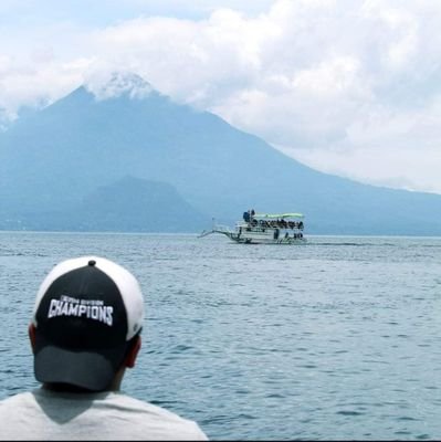 _pvalexander's profile picture. Un día a la vez.—————————————————————Comunicaciones F.C.🤍                Boca Juniors 💙💛💙 Chivas 🐐